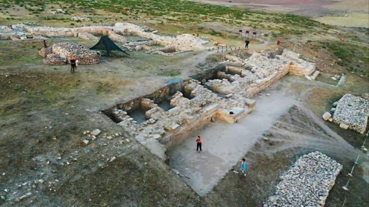 Antik kentte Selçuklu dönemi kalıntılarına ulaşıldı