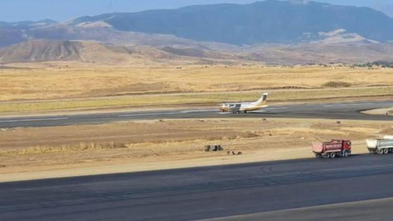 Azerbaycan'ın Füzuli kentinde inşa edilen havalimanına test uçuşu yapıldı