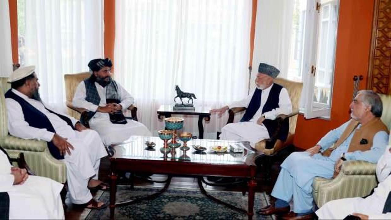 Taliban yetkilileri Hamid Karzai ile görüştü