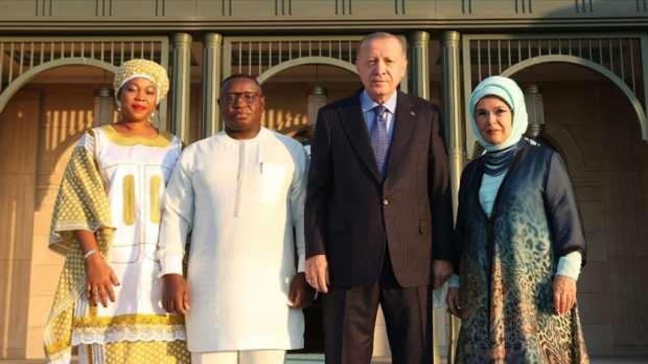 Cumhurbaşkanı Erdoğan, Sierra Leone Cumhurbaşkanı ile bir araya geldi