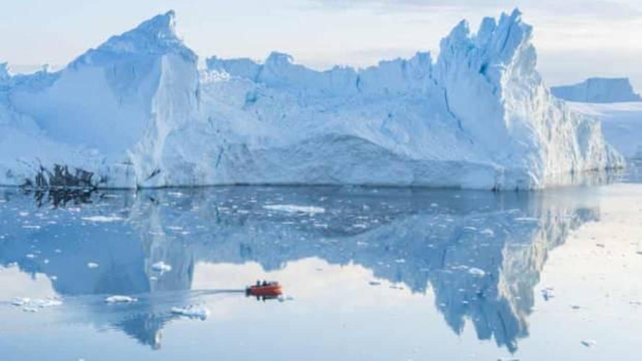 Grönland’daki buzulların zirvesine ilk kez yağmur yağdı