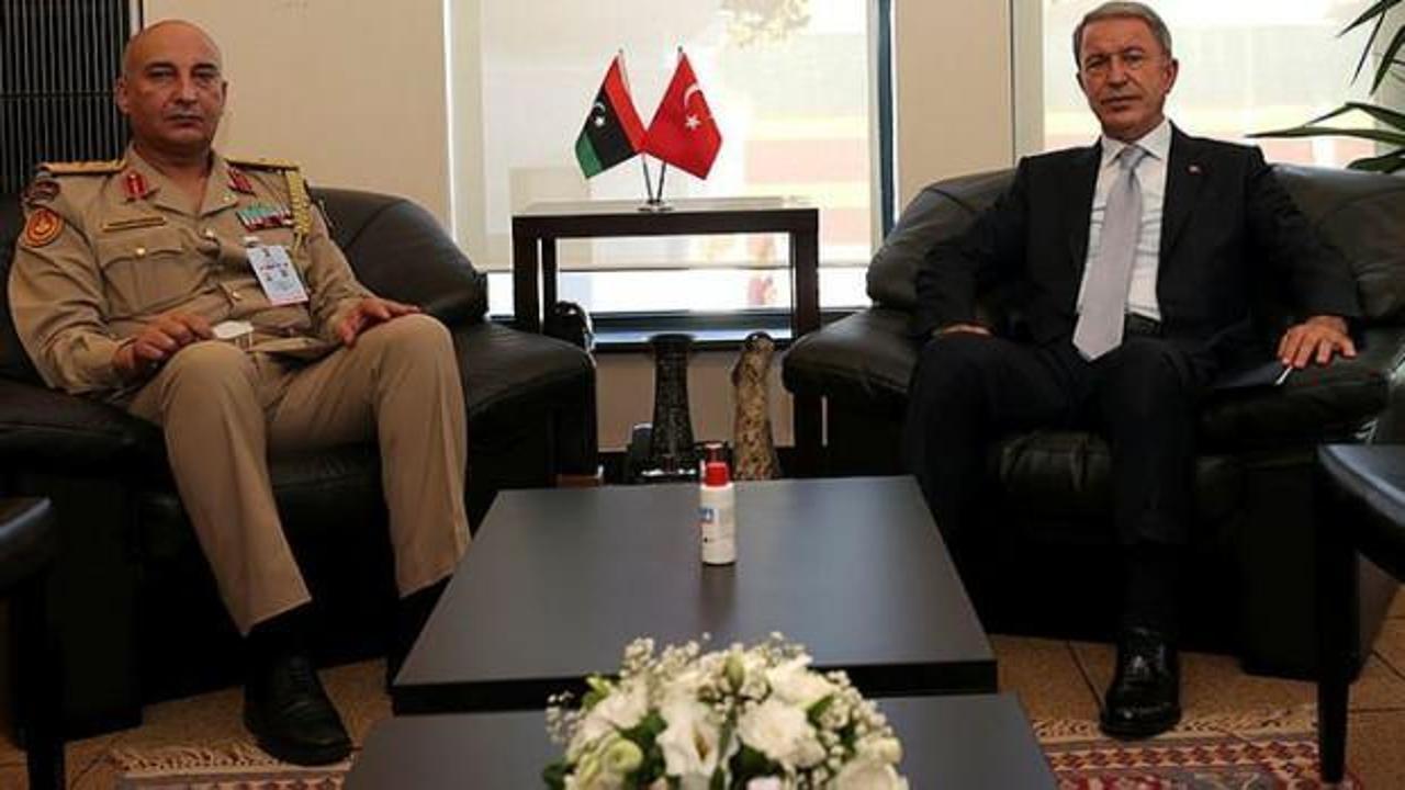 Son dakika: Bakan Akar, Libya Genelkurmay Başkanı Haddad'ı kabul etti