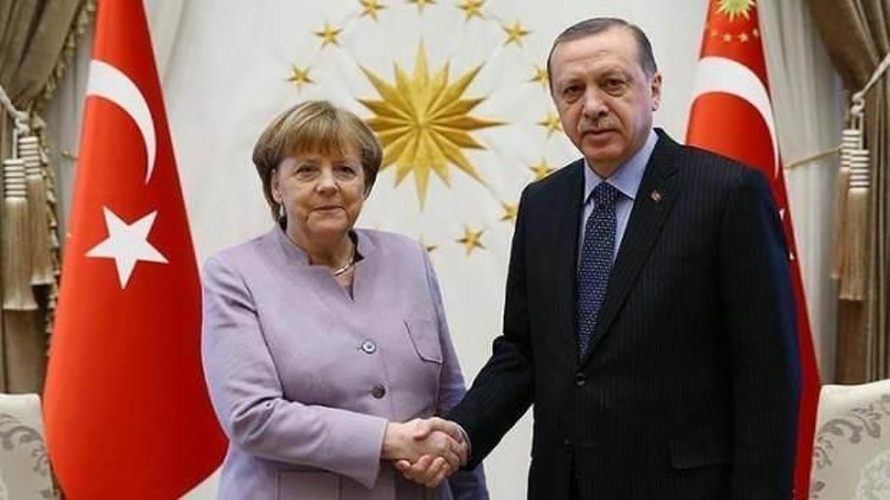 Son Dakika: Cumhurbaşkanı Erdoğan, Merkel ile görüştü