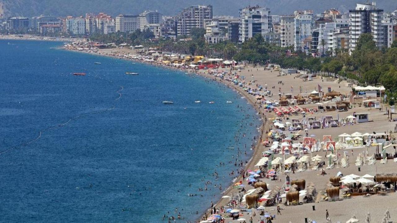 Antalya'ya gelen turist sayısı açıklandı! Zirvede Ruslar var