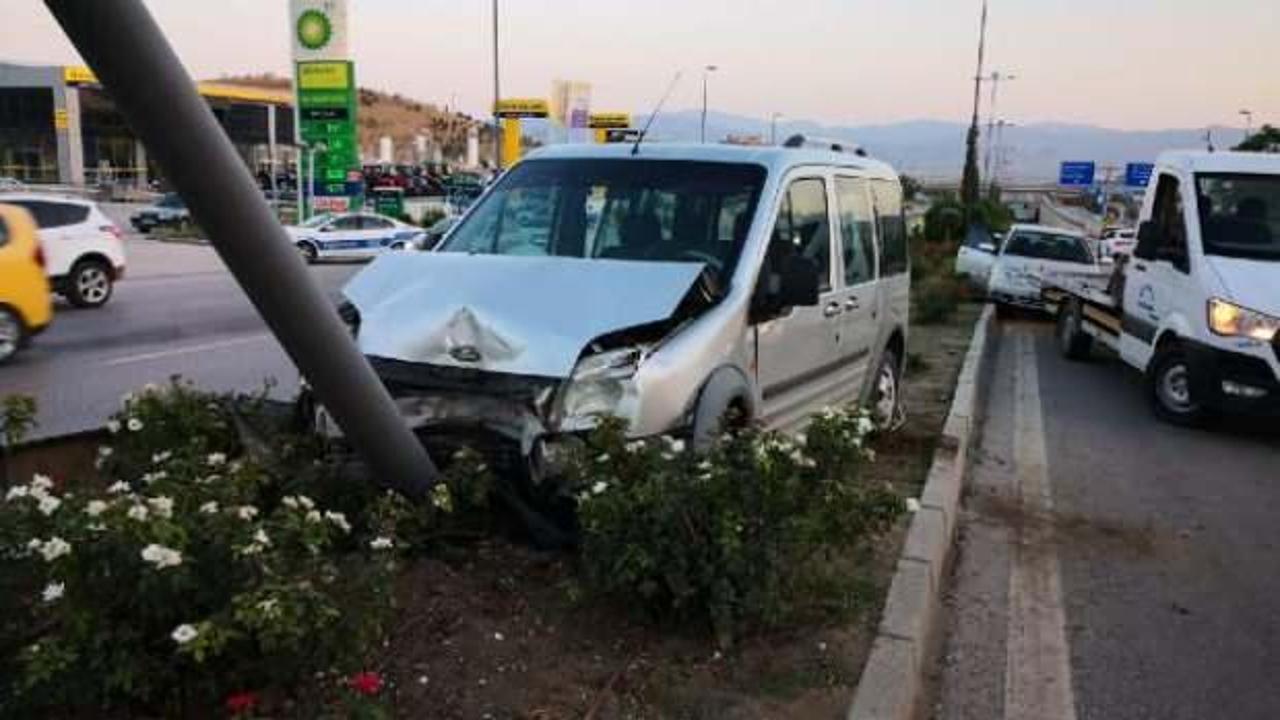 Elazığ'da zincirleme trafik kazası: 5 yaralı