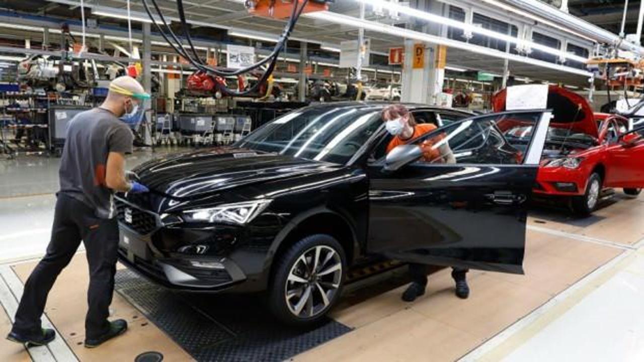 Seat'ta &ccedil;ip kıtlığı &uuml;retimi durdurdu!