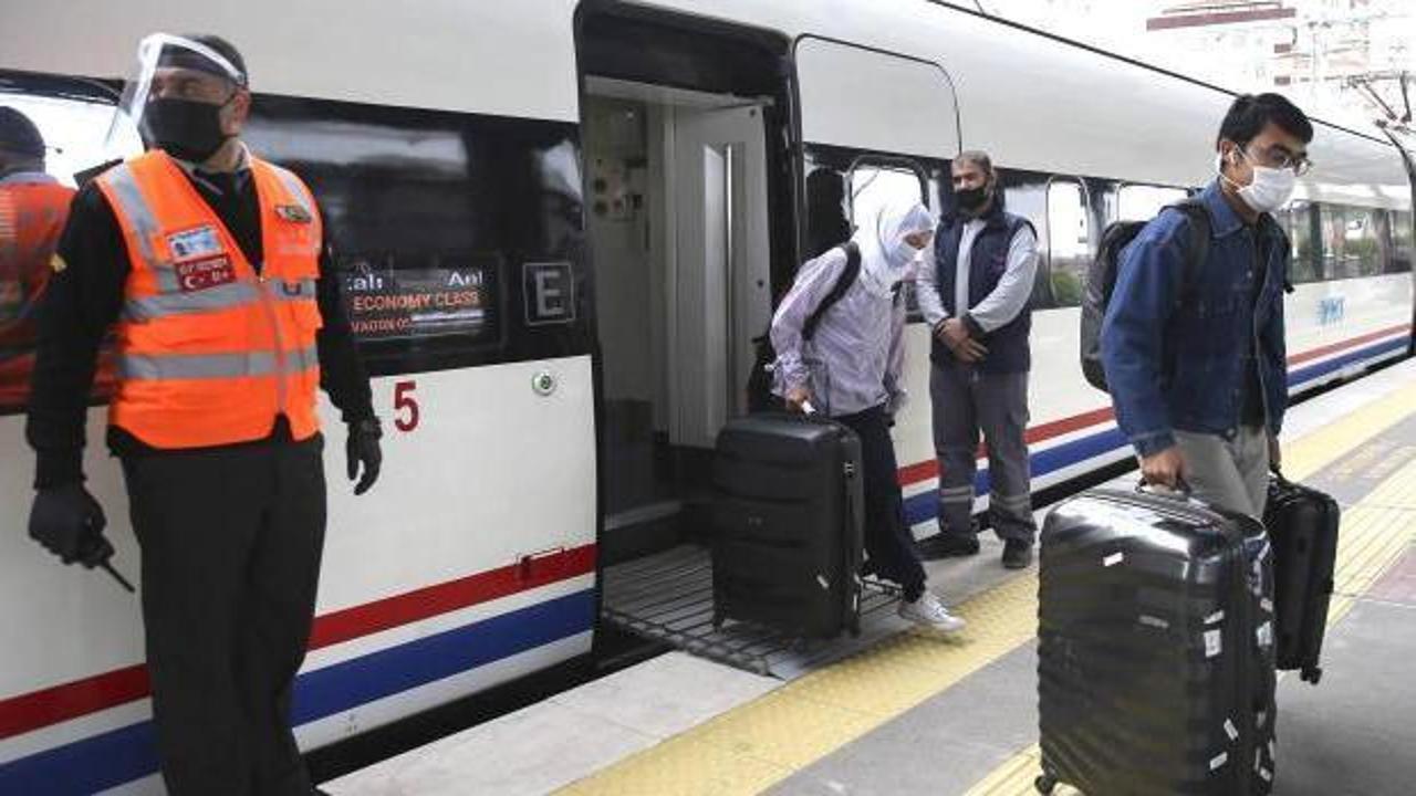 Aşısız yolcular şehirlerarası tren seyahatlerinde PCR test sonucunu ibraz edecek
