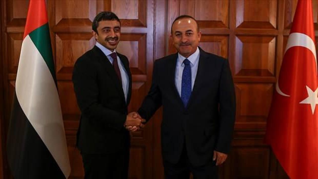 Bakan Çavuşoğlu BAE'li mevkidaşı ile görüştü