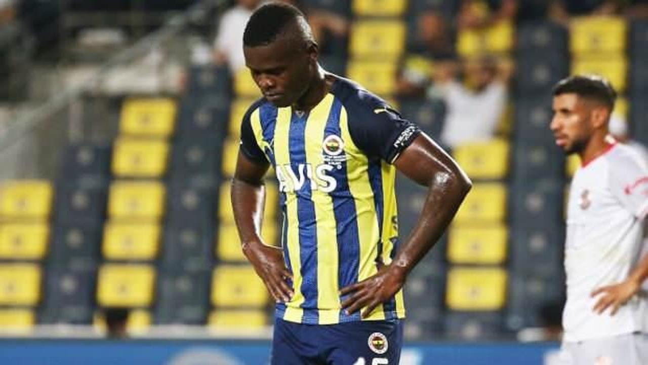 Fenerbahçe Samatta'nın ayrılığını resmen açıkladı