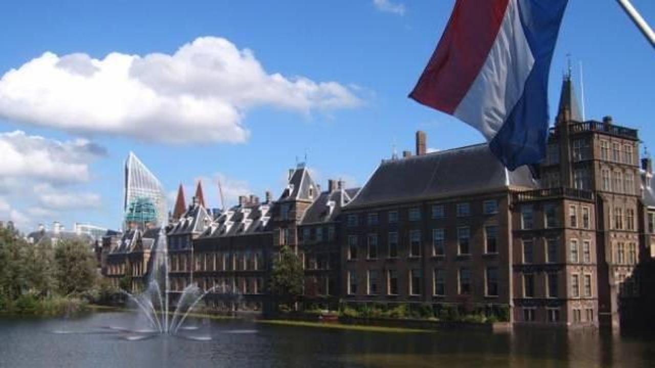 Hollanda'da 169 gündür hükümet kurulamadı