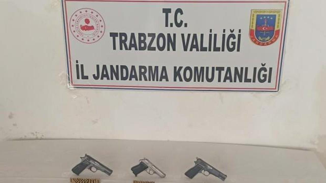 Trabzon'da jandarmadan 29 adrese eş zamanlı silah operasyonu