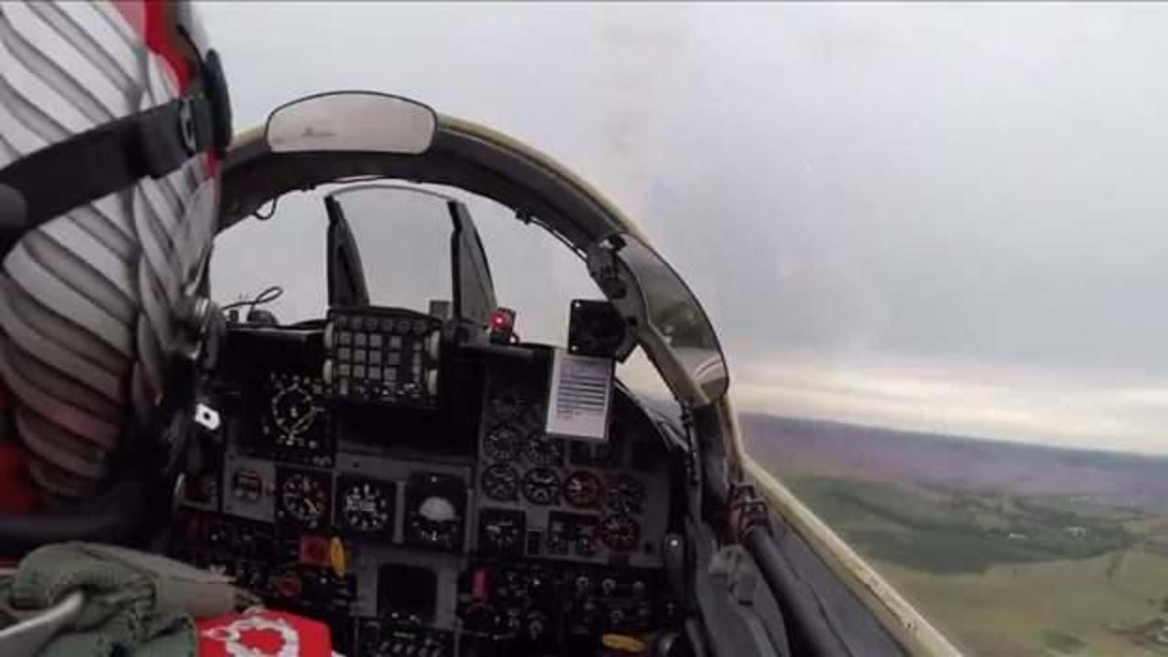 T&uuml;rk Yıldızları Macaristan semalarında g&ouml;steri u&ccedil;uşu yaptı