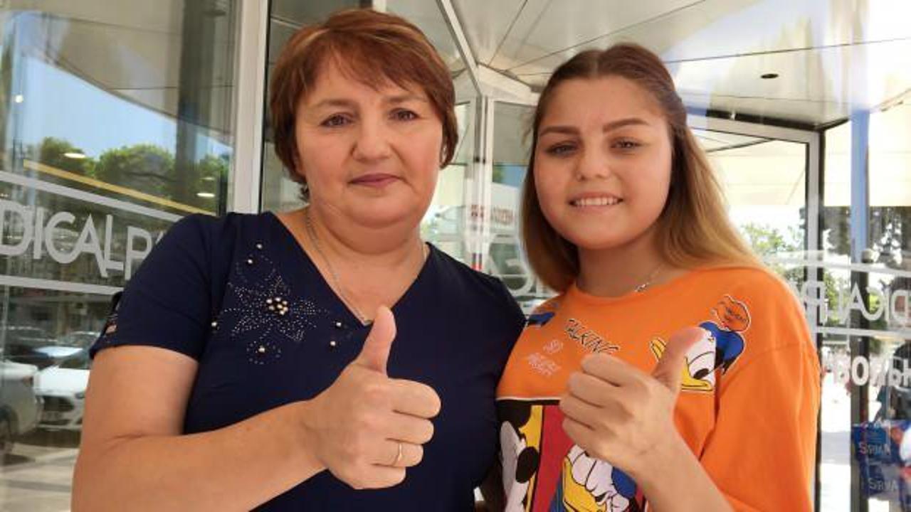 19 yaşındaki Ukraynalı genç kız Antalya'da böbrek nakli oldu