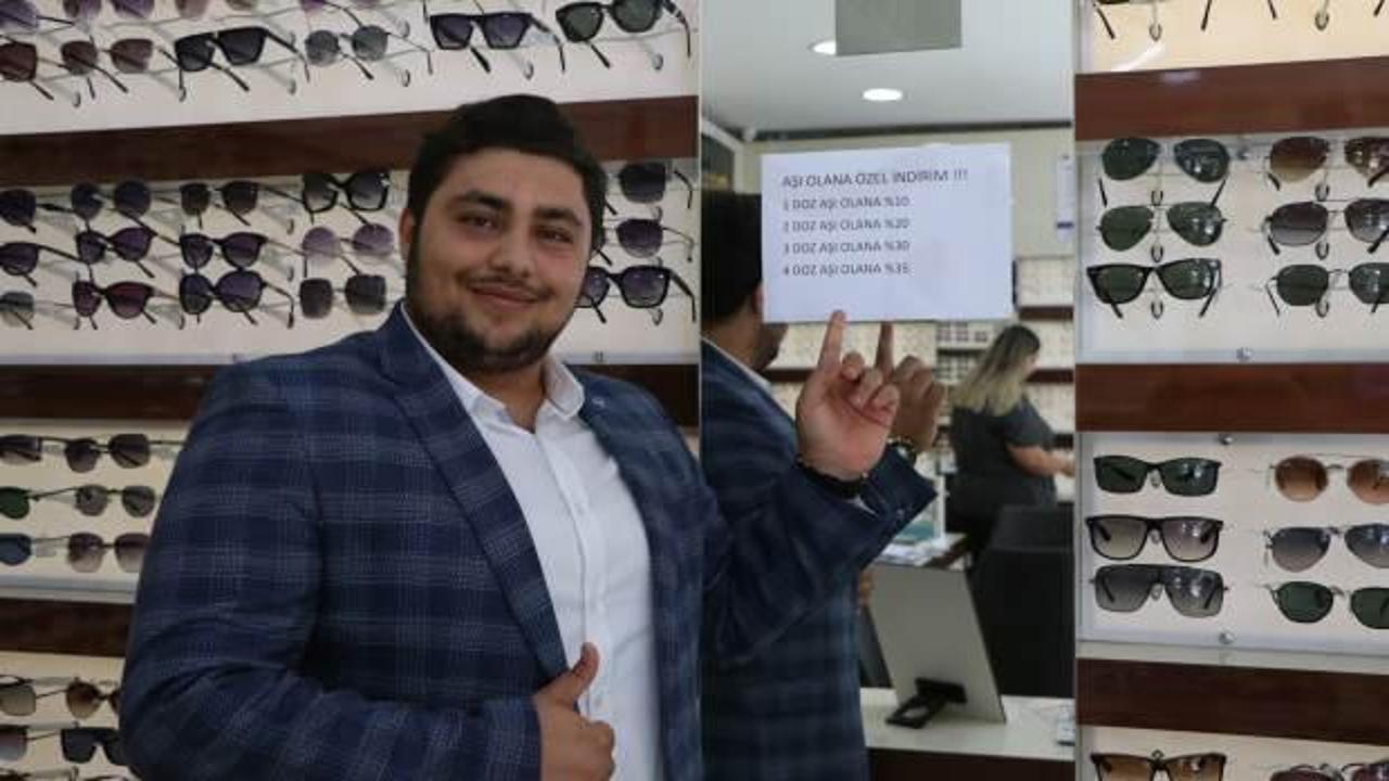 Mersin'de optikçiden aşı kampanyası! Aşı olana gözlüğe indirim yapıyor