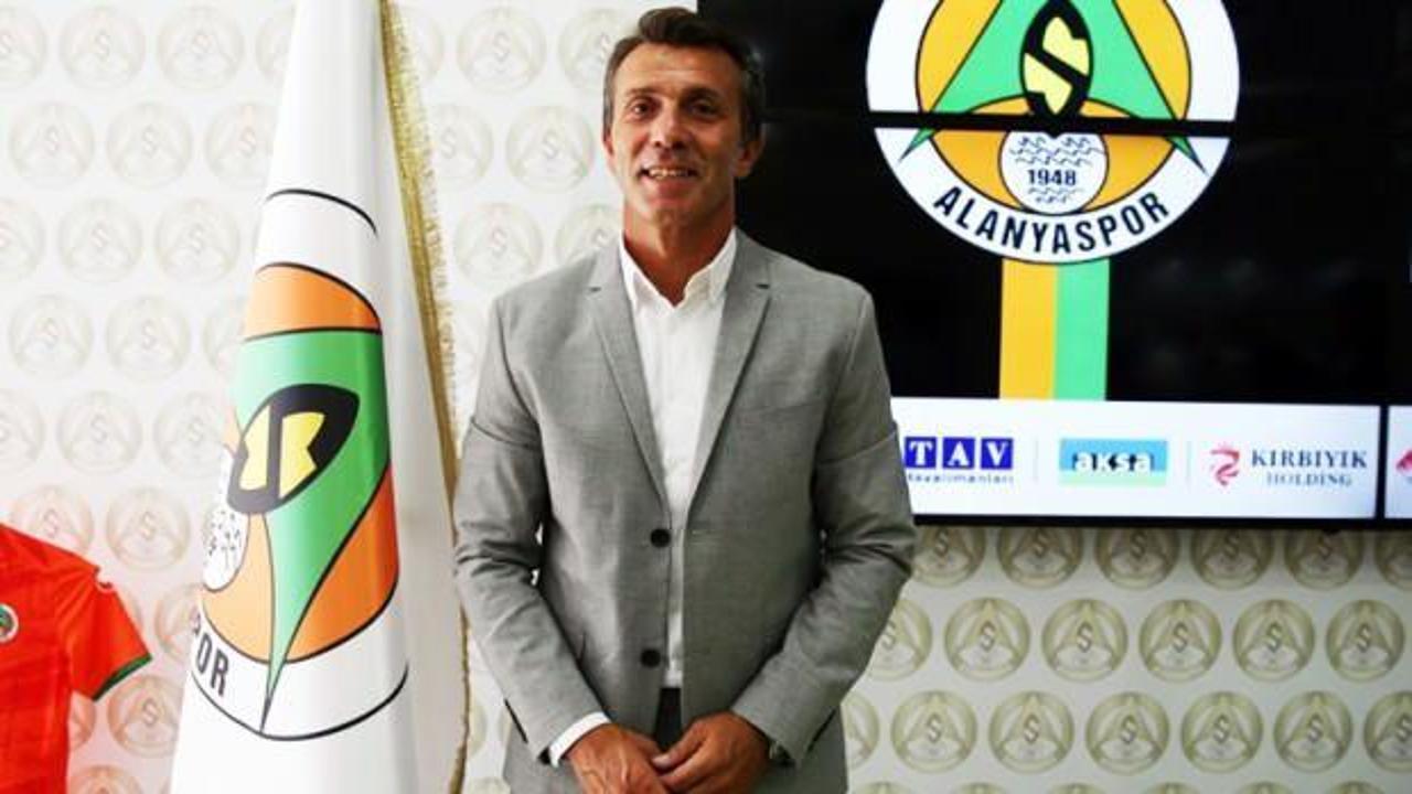 Alanyaspor, Bülent Korkmaz'la anlaştı