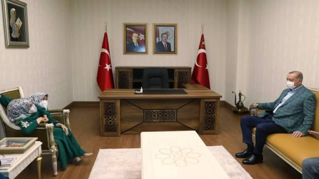 Başkan Erdoğan siyam ikizleriyle bir araya geldi