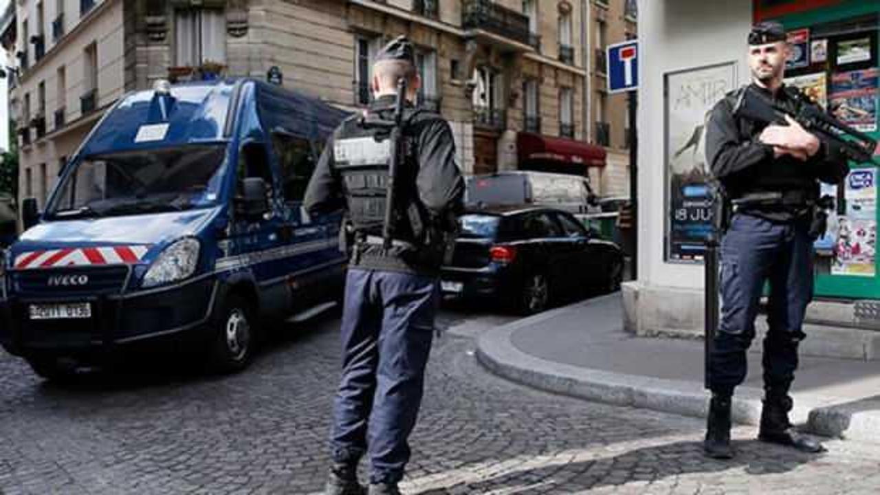 Fransa'da  şok gelişme : Radyoaktif bomba yapan aşırı sağcı yakalandı