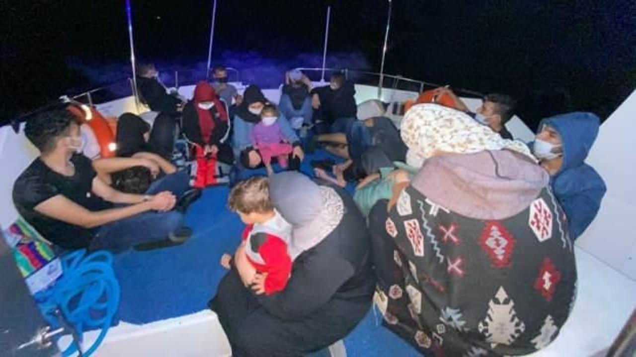 Yunanistan'ın geri ittiği 18 göçmen kurtarıldı