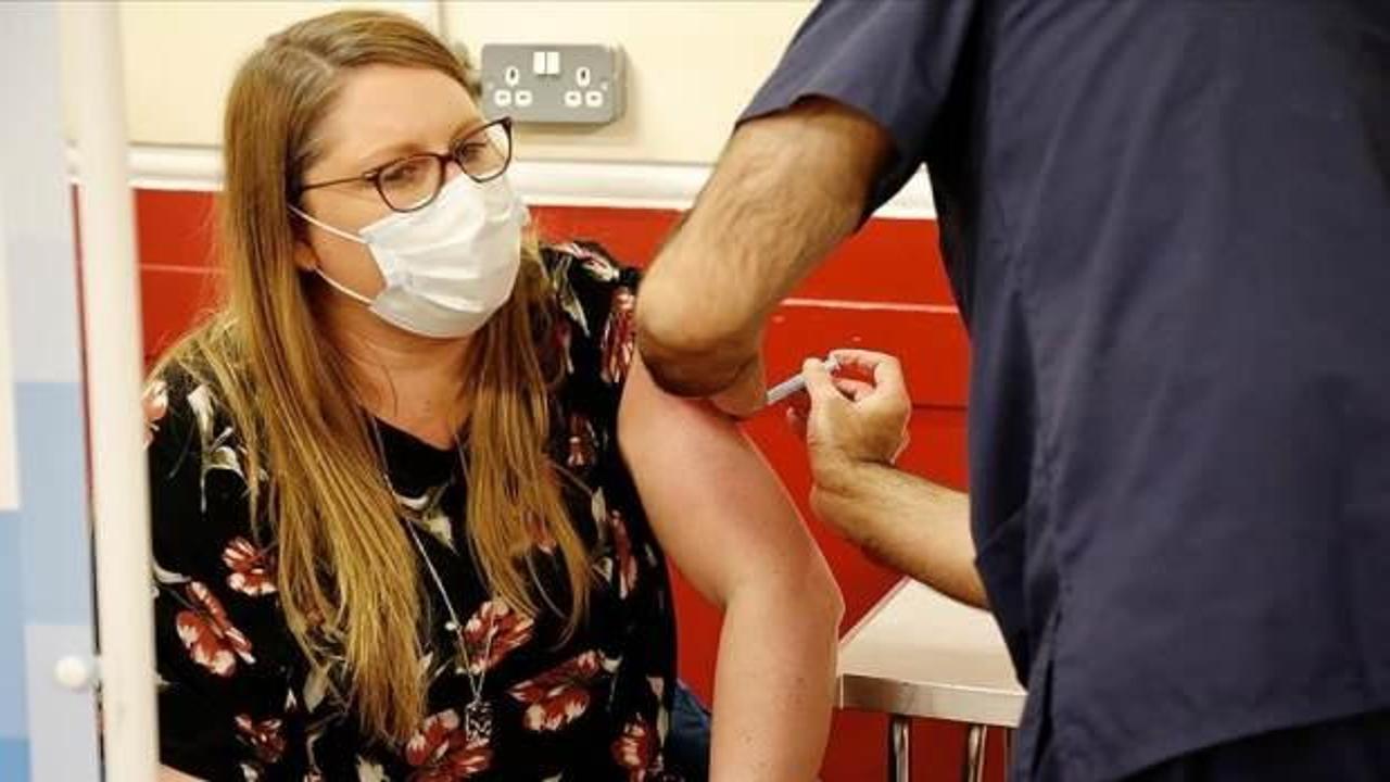 İngiltere'den üçüncü doz aşı kararı