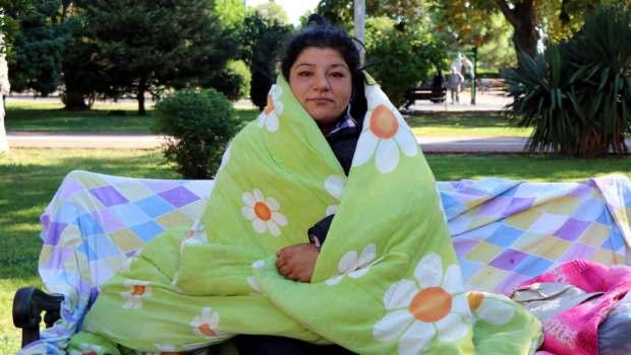 Kimsesiz kadın 3 aydır sokakta yatıyor: Bir kadın için çok zor