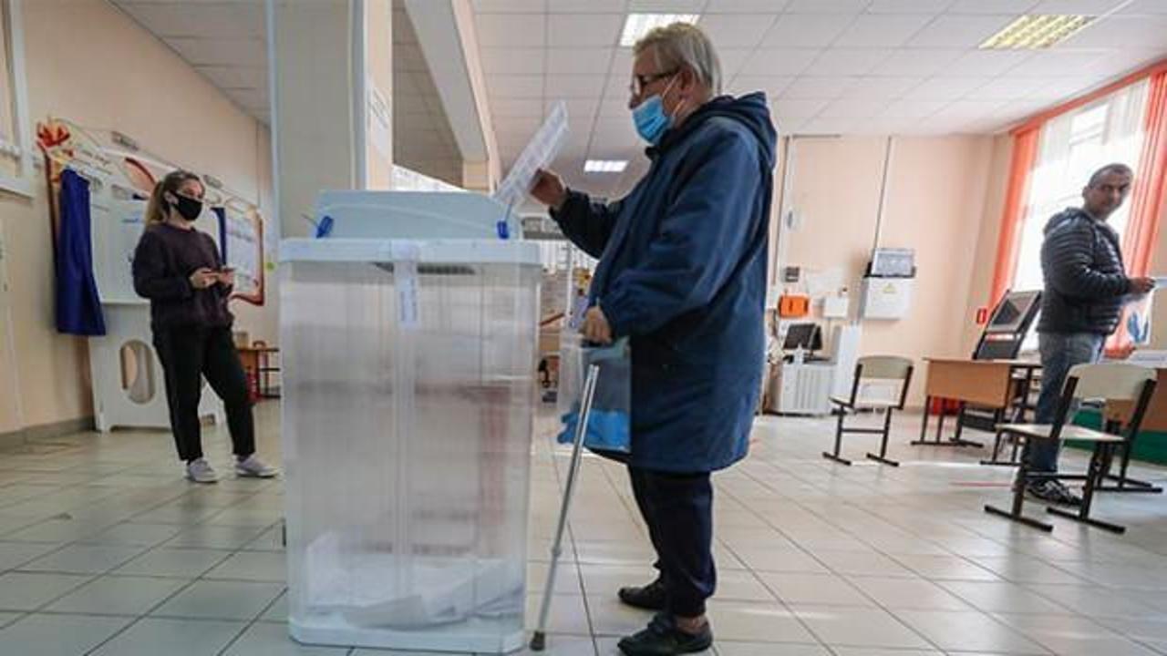 Seçimler 3 gün sürecek! Rusya'da halk sandık başında
