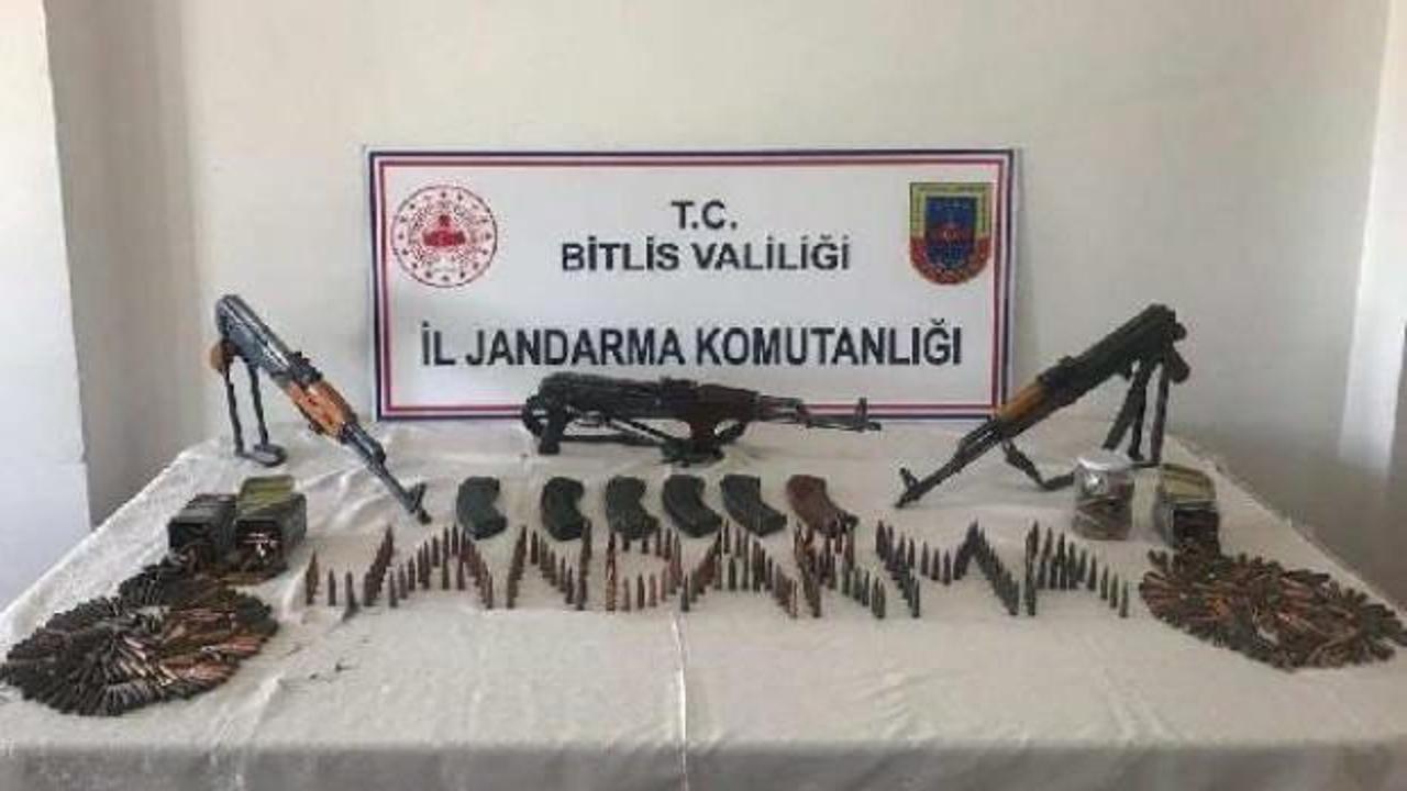 Bitlis'te, arazide silah ve mühimmat ele geçirildi