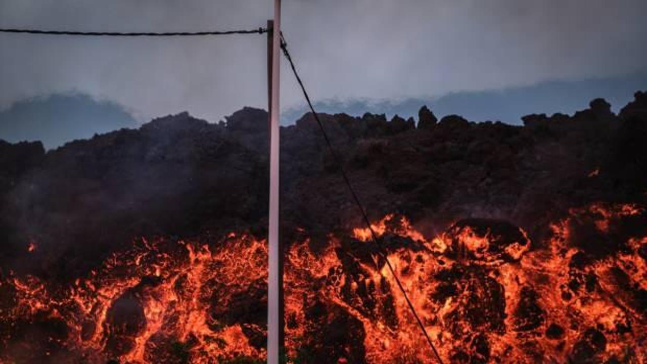 Cumbre Vieja yanardağı lav püskürtmeye devam ediyor