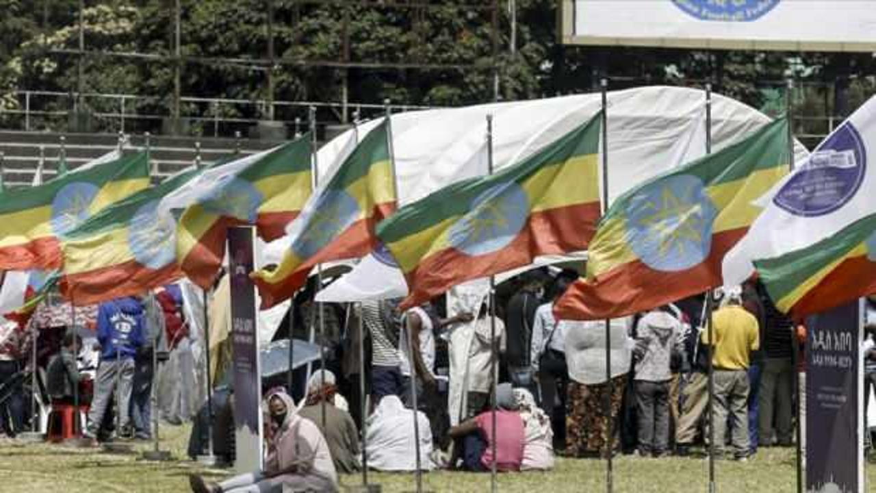Etiyopya'da isyancılardan yardım tırları ile ilgili flaş iddia 