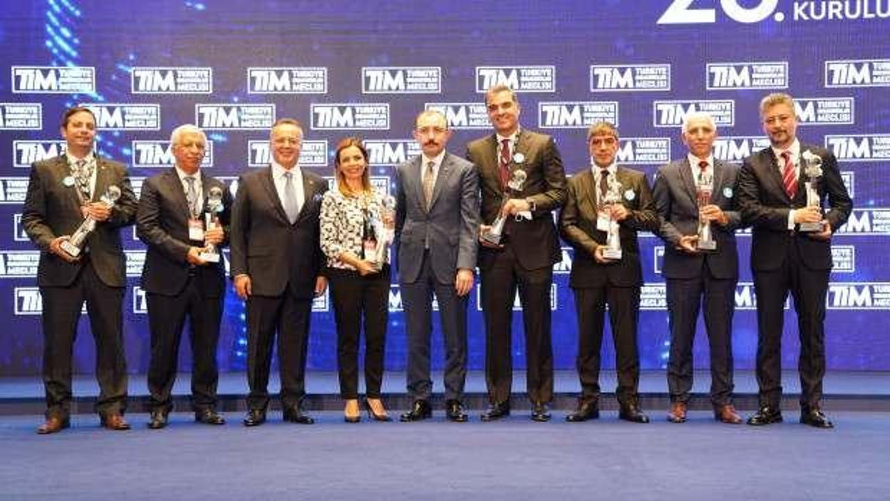 İlk 1000 ihracatçının 157 tanesi Egeli