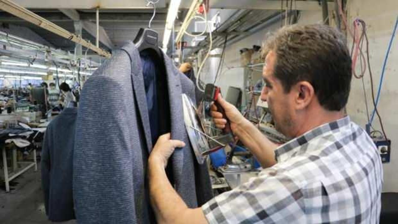 &Uuml;nl&uuml; markaların giysileri Kahramanmaraş&rsquo;ta &uuml;retiliyor