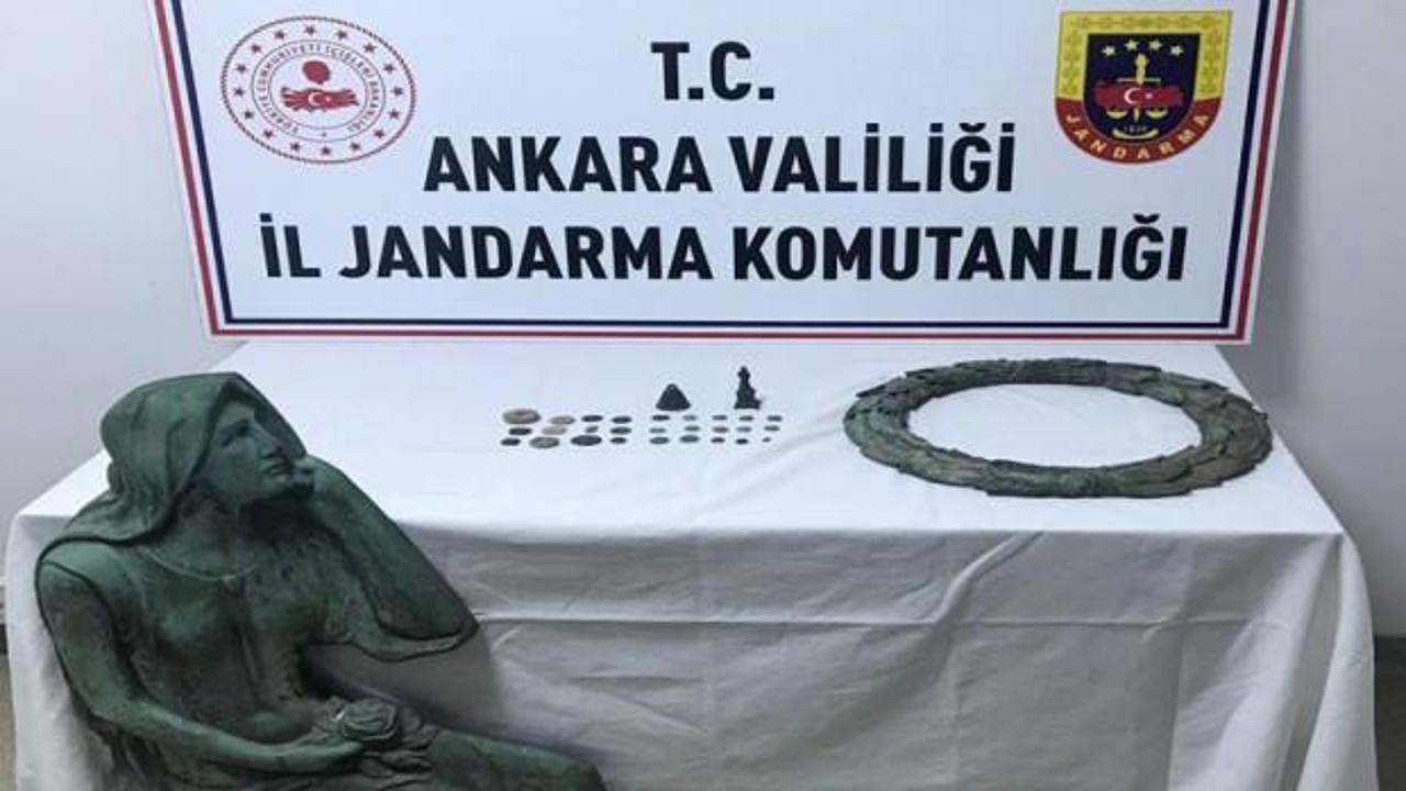 Ankara'da 31 adet tarihi eser ele geçirildi; 2 gözaltı  