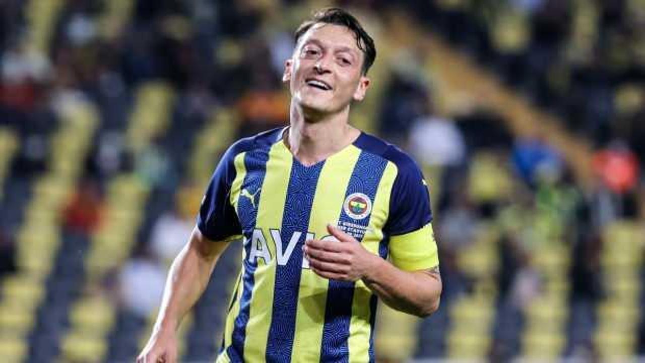 Mesut Özil'den Fenerbahçe'ye kötü haber! Antrenmana çıkmadı