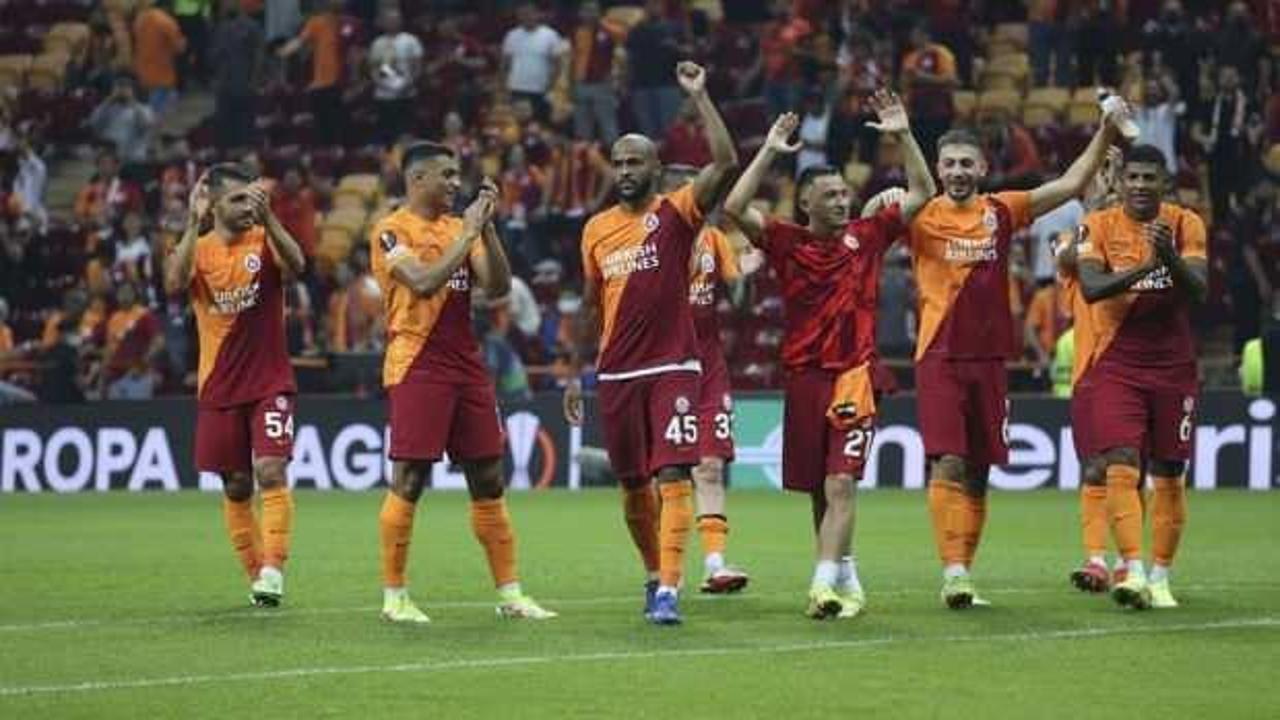 Galatasaray, Marsilya maçı için Fransa'ya gitti