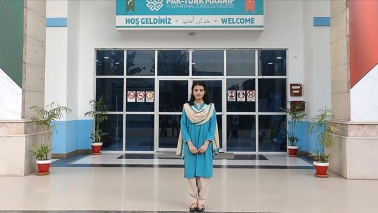 Türkiye Maarif Vakfından bir öğrenci Pakistan'daki üniversite sınavında ikinci oldu