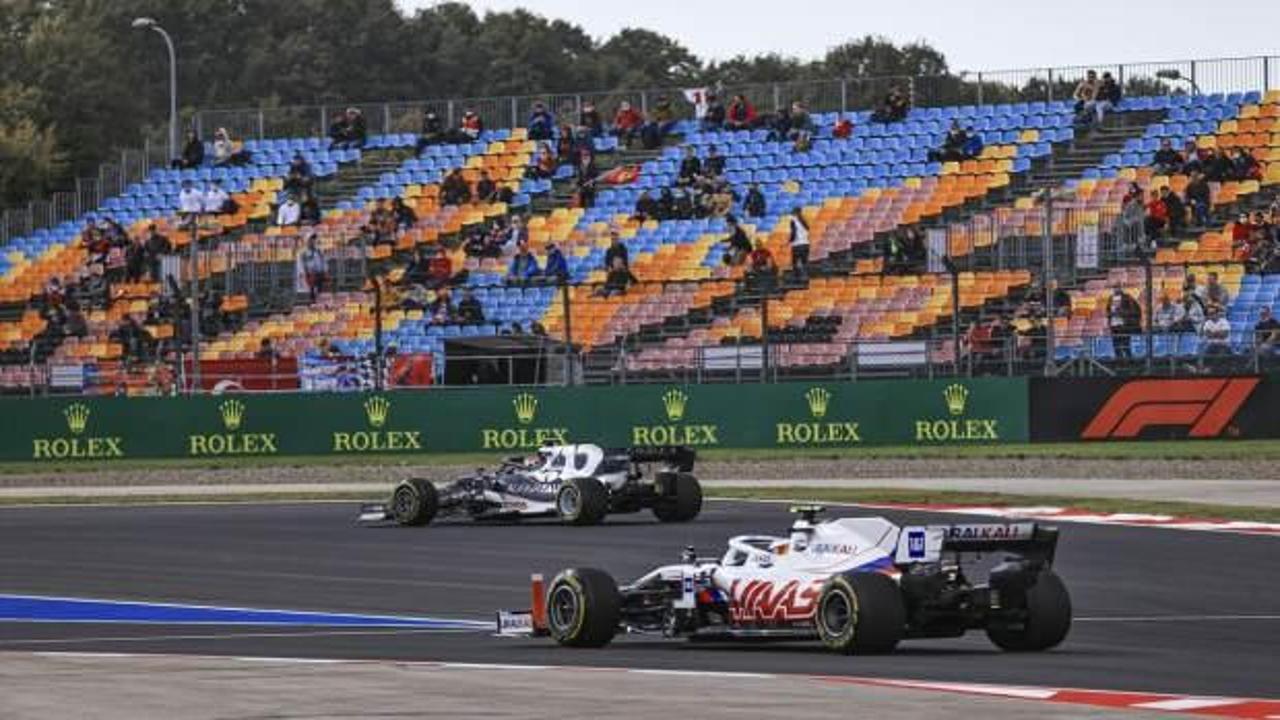 Formula 1 araçları İstanbul Park Pisti'ne çıktı