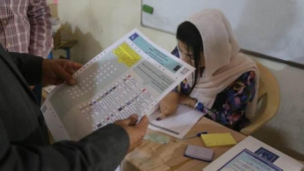 Irak'ta oy verme işlemi sona erdi