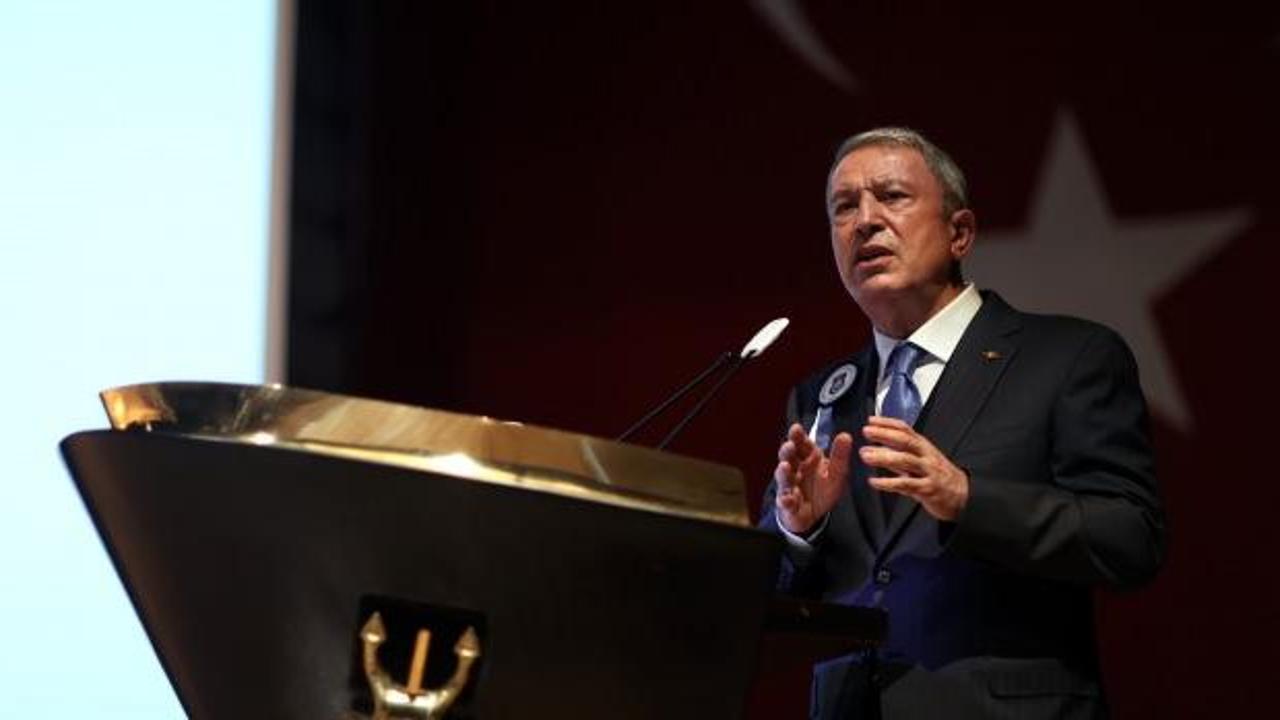 Son Dakika: Bakan Akar'dan Koyun Adası'ndaki skandal poza sert tepki!