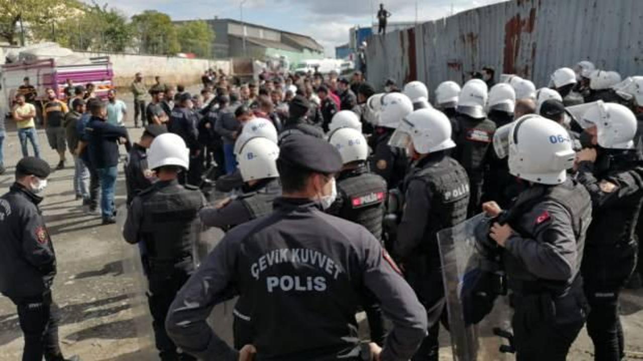 Ümraniye'de ortalığı ateşe verip polisi taşladılar!