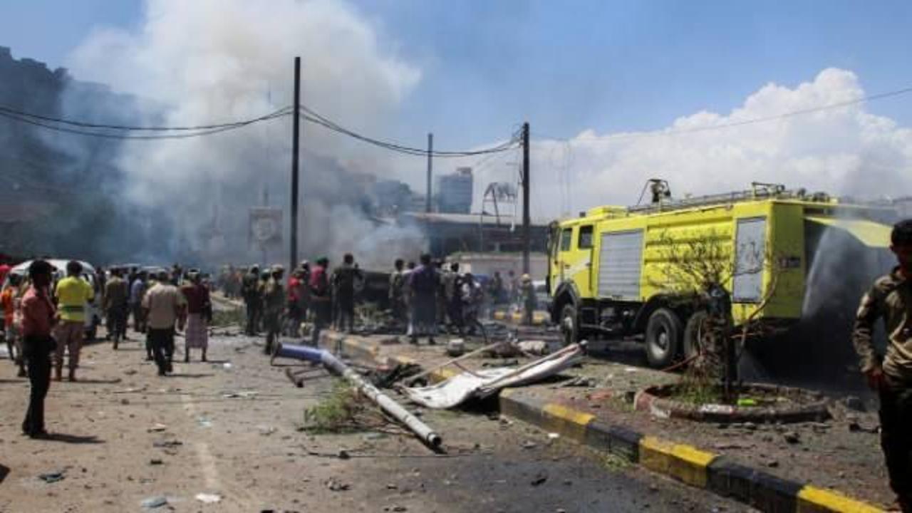 Yemen'de vali konvoyuna bombalı saldırı: 3 ölü