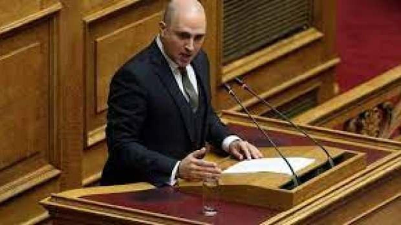 Yunanistan Başbakanı  Micotakis talimat verdi, Bogdanos partisinden ihraç edildi