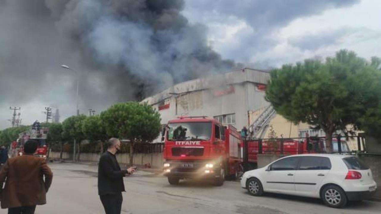 Bursa'da fabrikada büyük yangın 