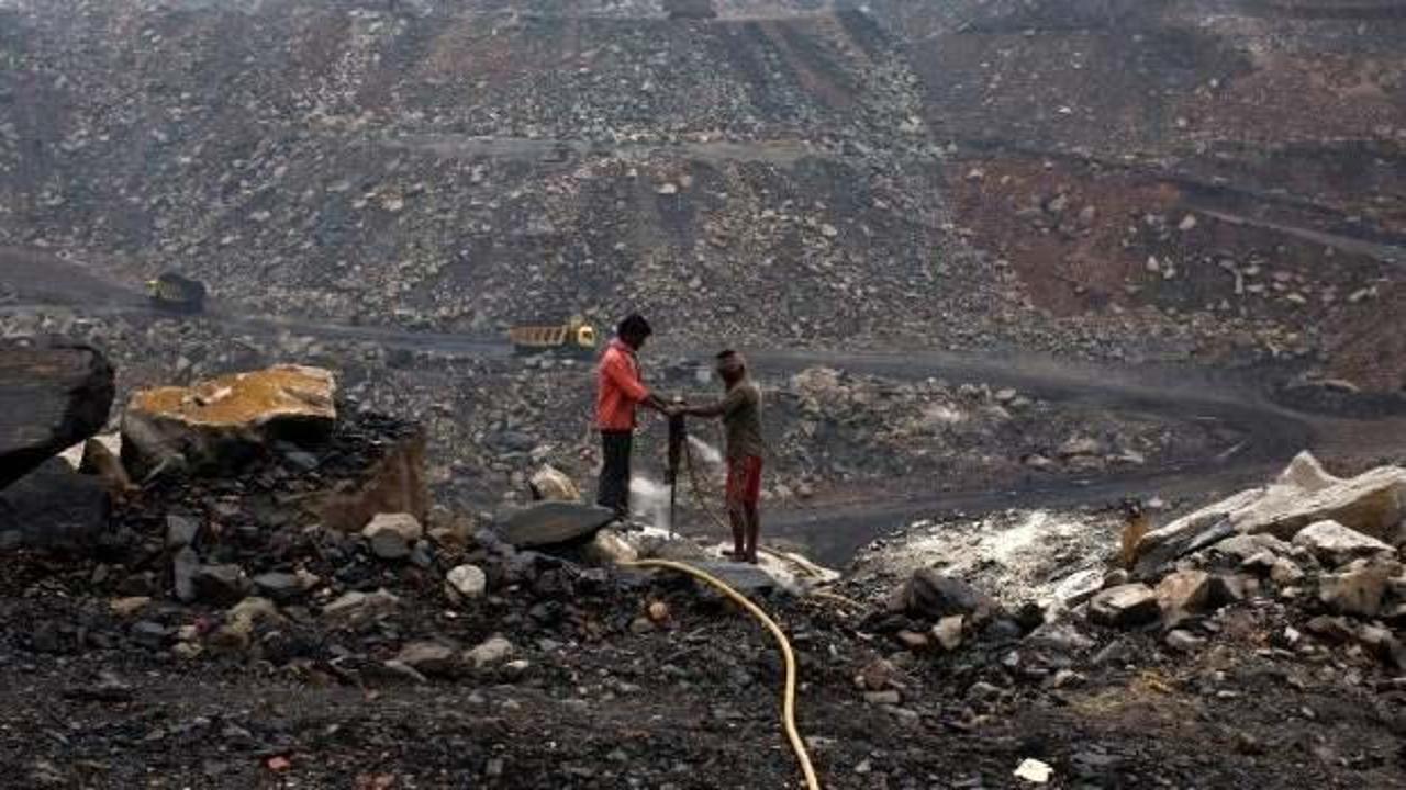 Hindistan'dan "yeterince kömürümüz var" açıklaması