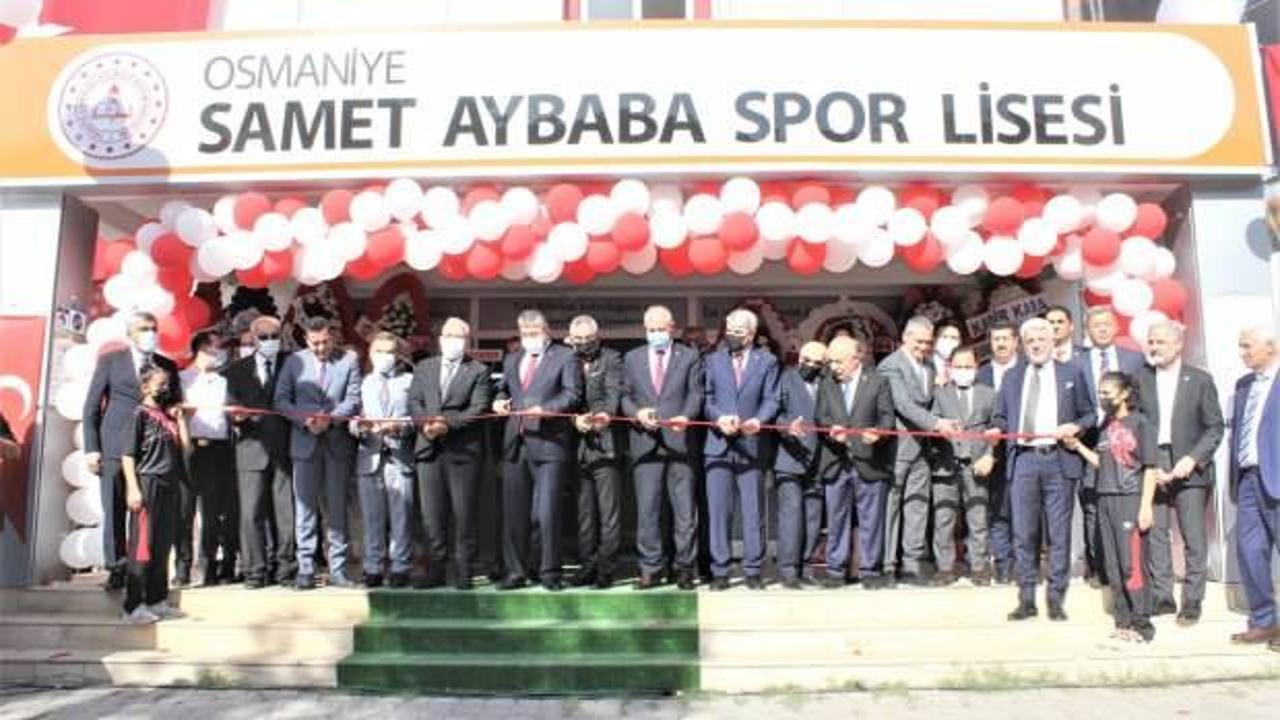 Samet Aybaba, isminin verildiği spor lisesinin açılışına katıldı 
