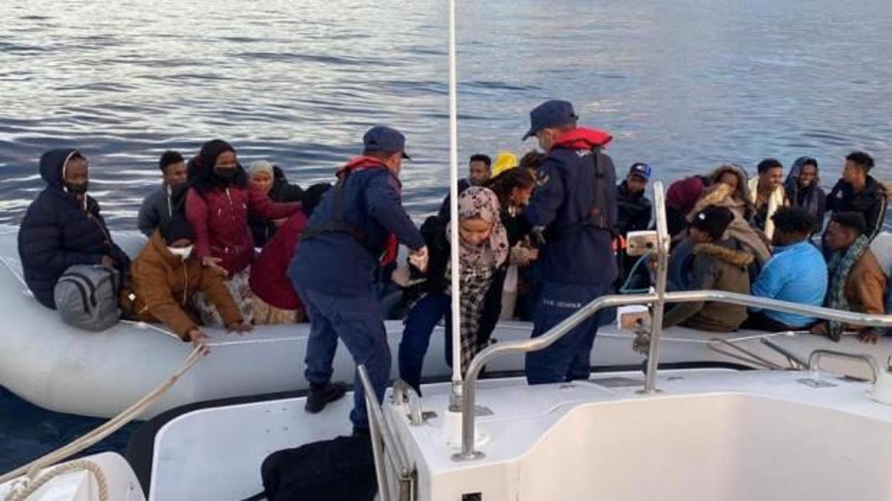 Yunan unsurlarınca geri itilen 67 düzensiz göçmen kurtarıldı