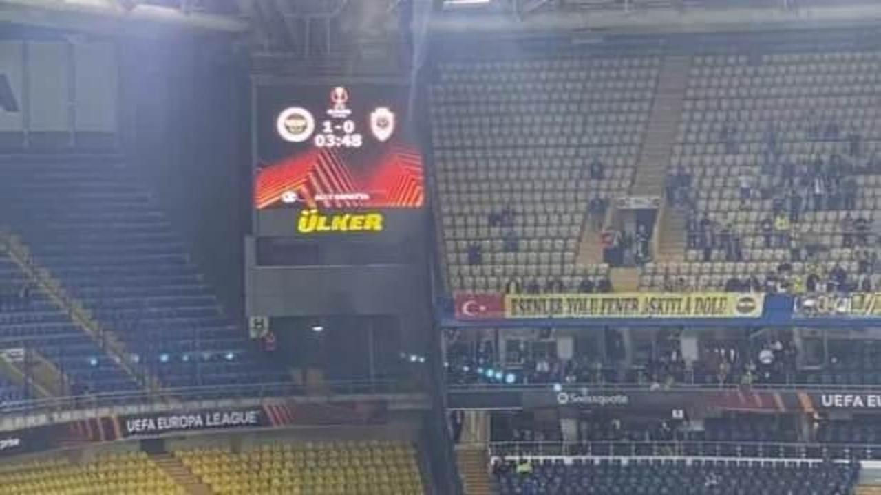 Kadıköy'de büyük hata! Samatta'nın golü Fenerbahçe'ye yazıldı
