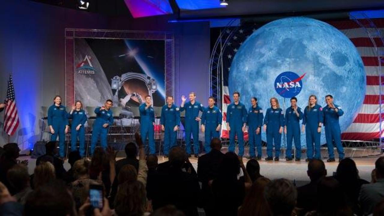 NASA, Şubat 2022'de Ay'a insansız uçuşu planlıyor