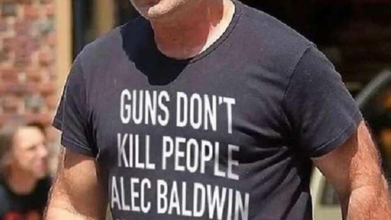 Donald Trump’ın oğlu, Baldwin’in olayıyla ilgili tişörtleri satmaya başladı