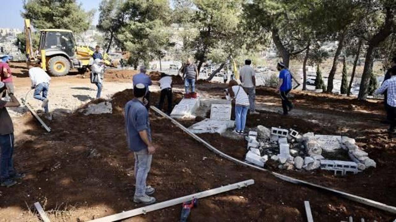 İsrail Kudüs’teki Müslüman mezarlığında park yapım çalışmasına başladı