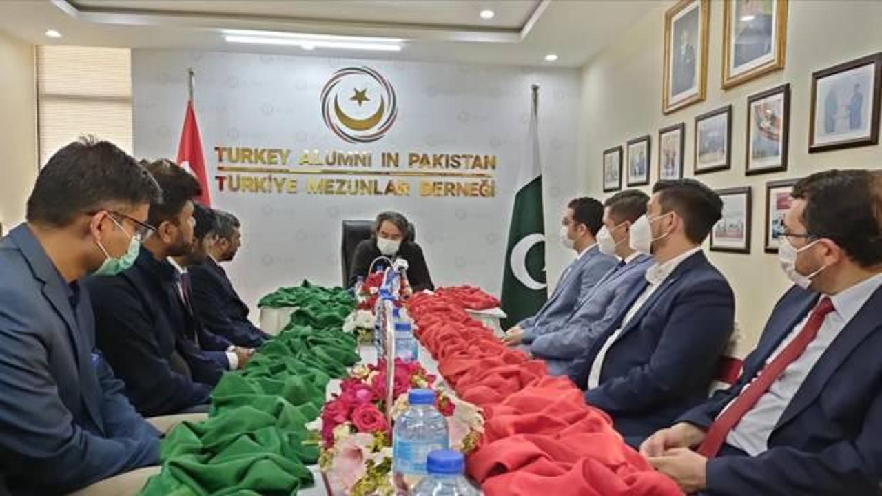 Pakistan'da T&uuml;rkiye Mezunlar Derneği kuruldu