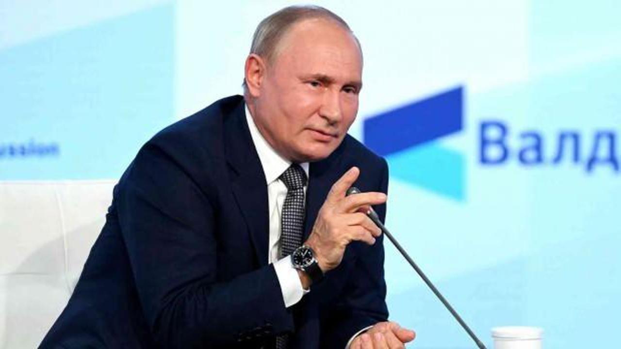 Putin: DSÖ, yeni aşı ve ilaçların güvenliği konusunda karar verme sürecini hızlandırmalı